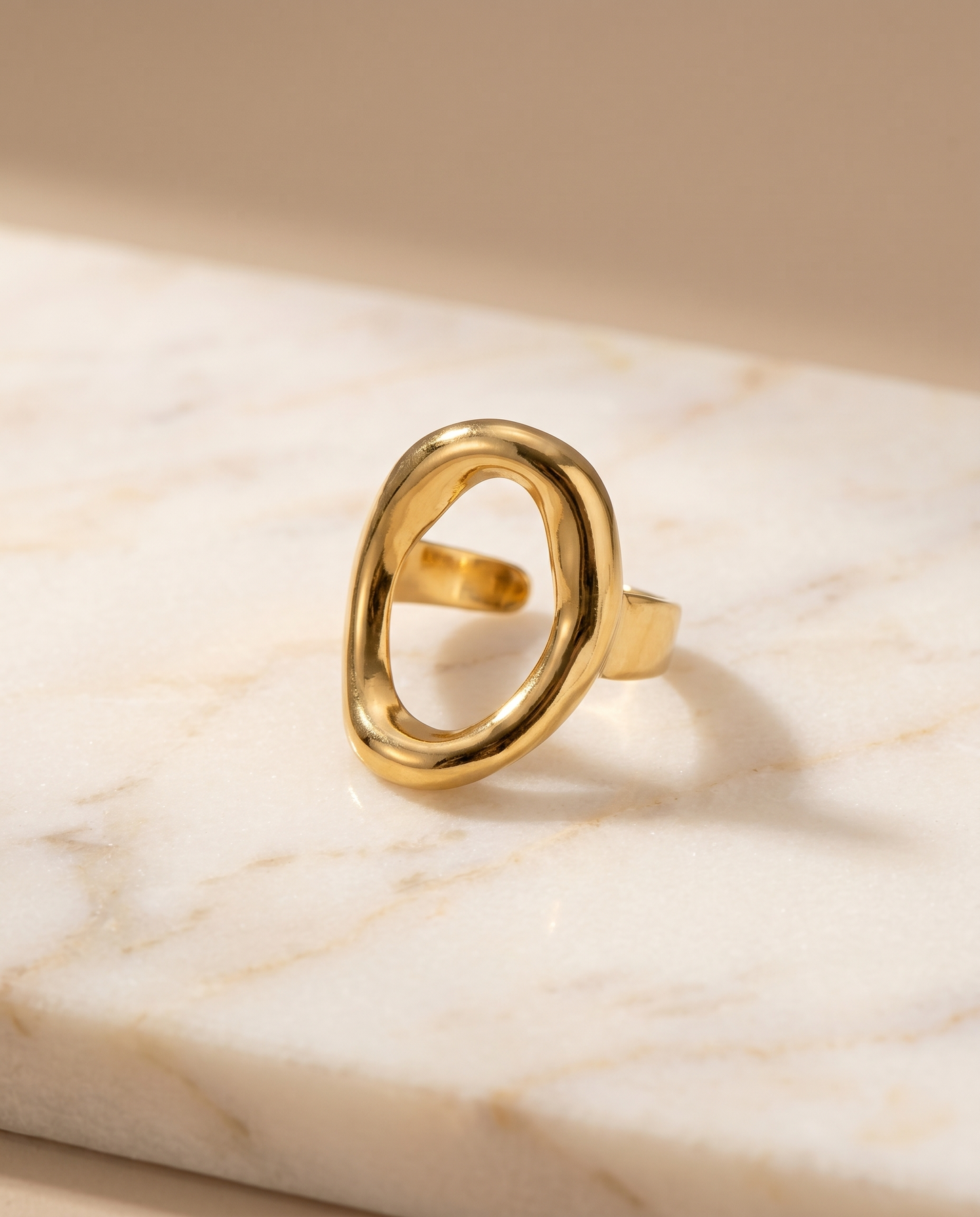 Hollow Oval Ring