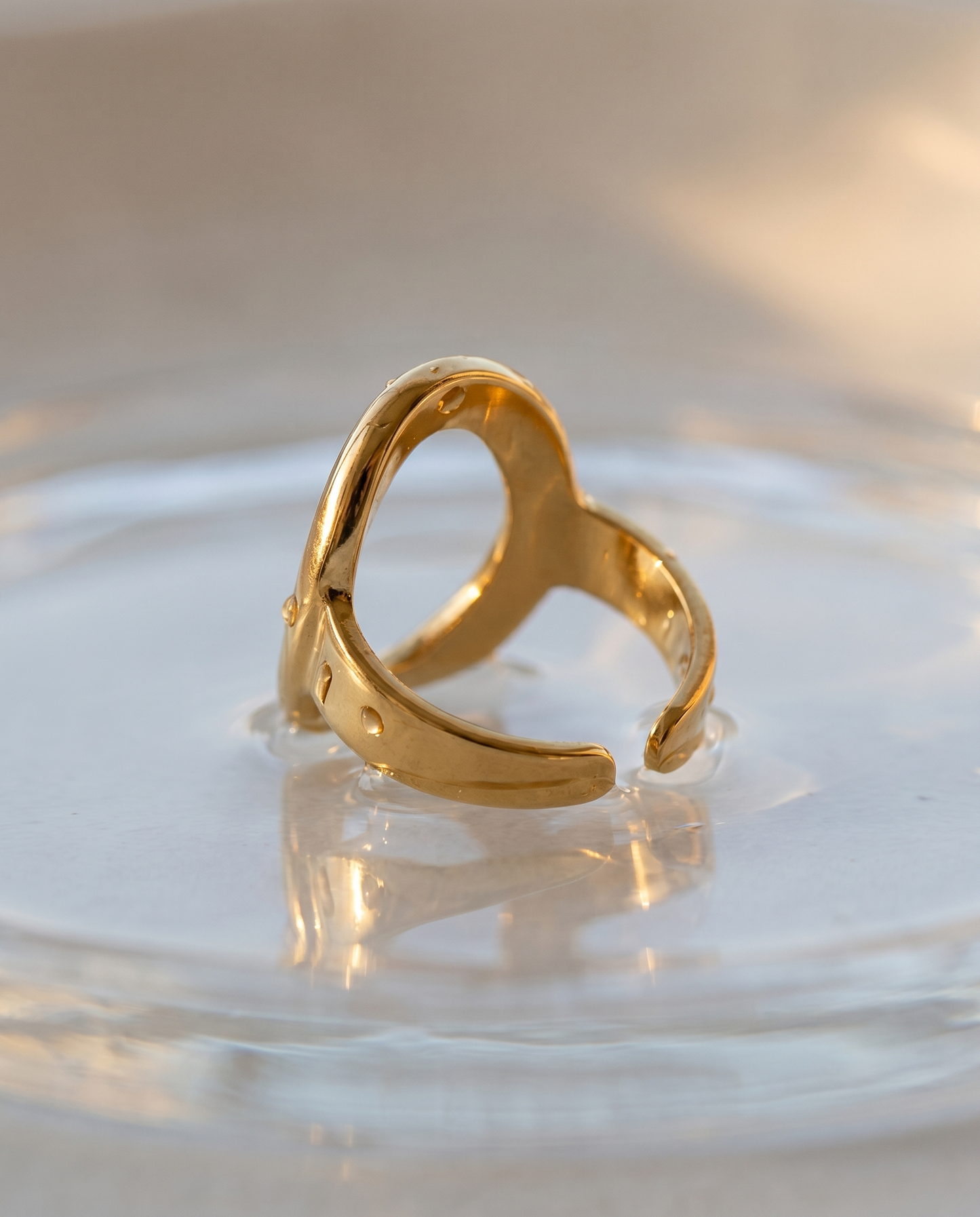 Hollow Oval Ring