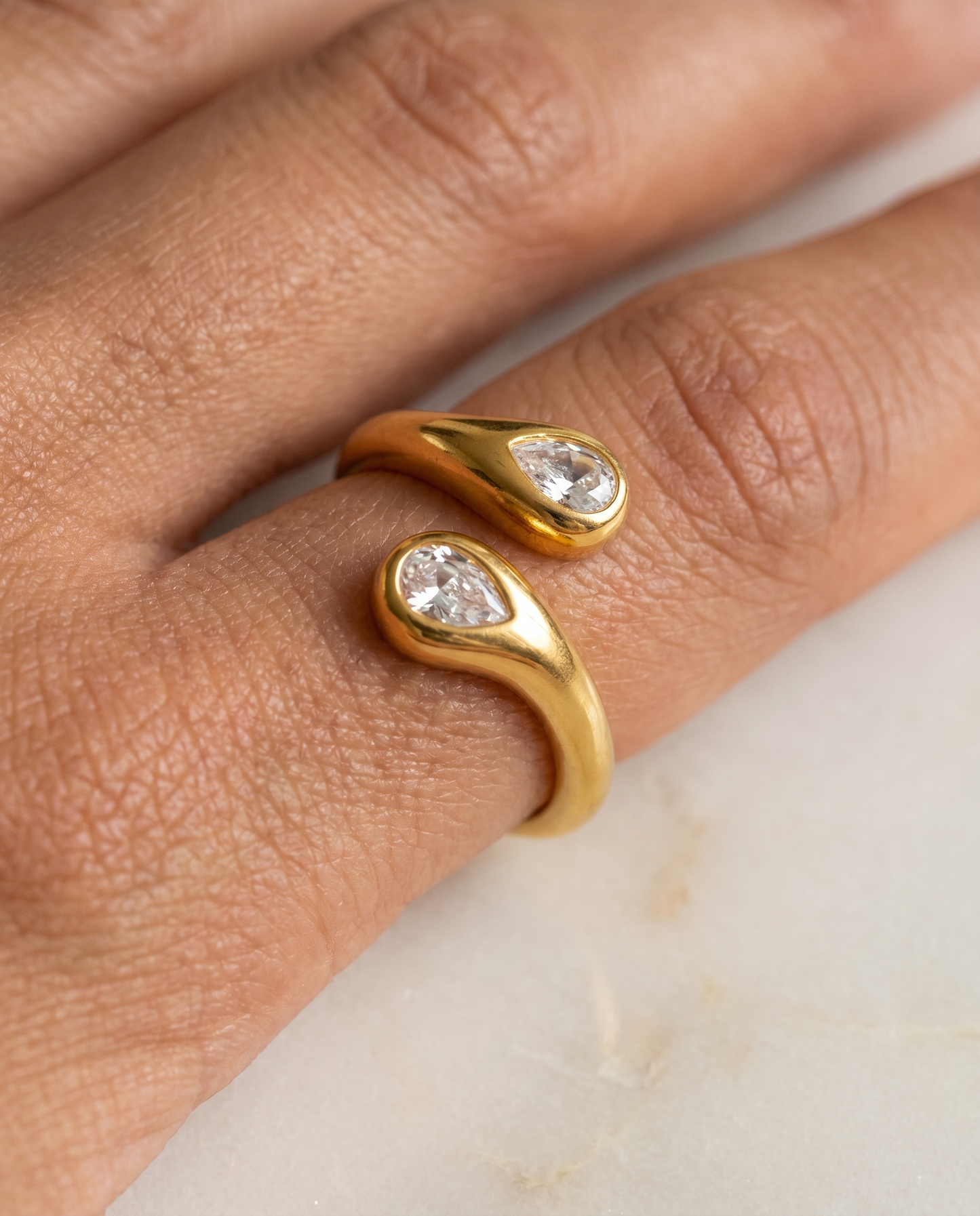 Twist Zircon Ring