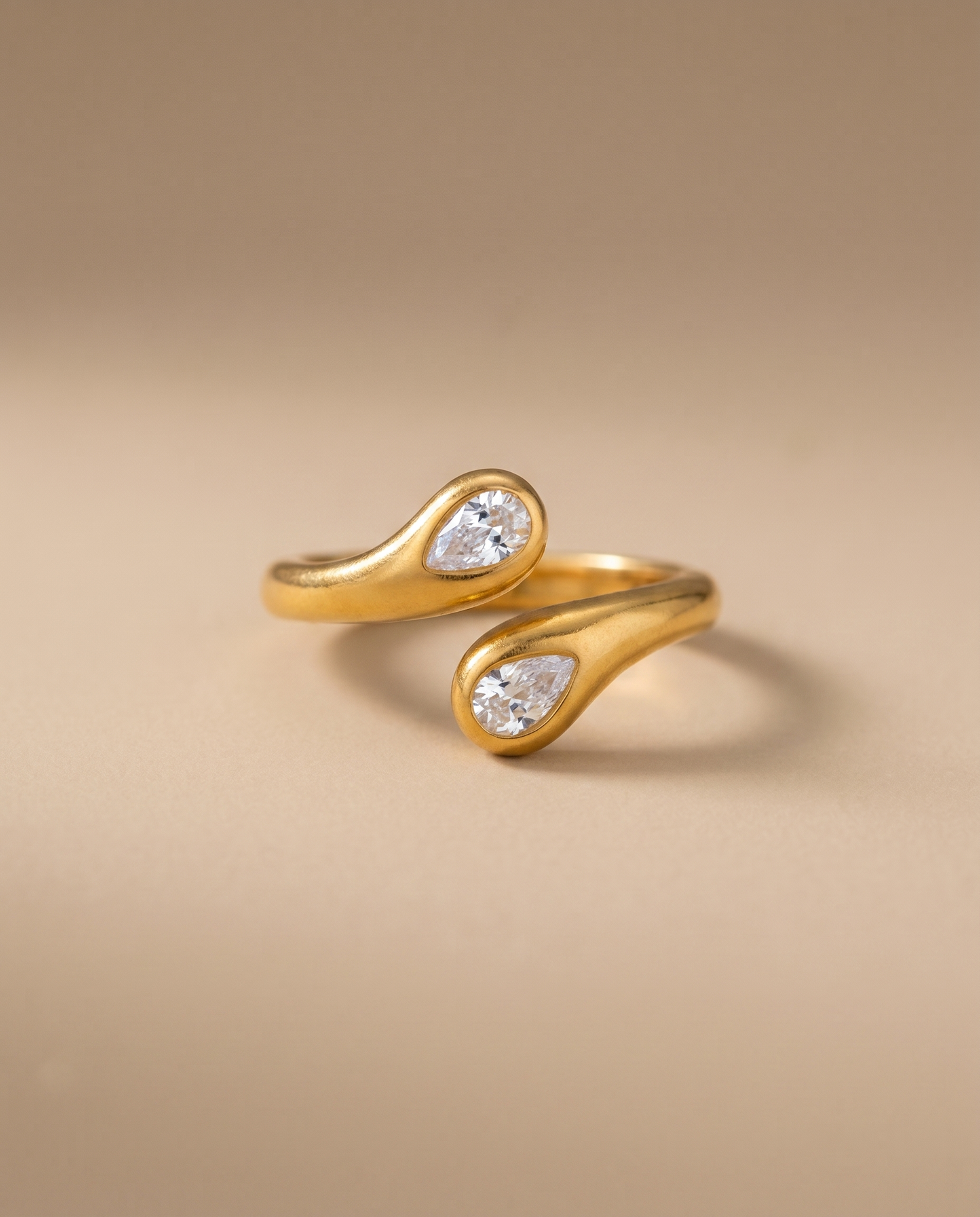 Twist Zircon Ring