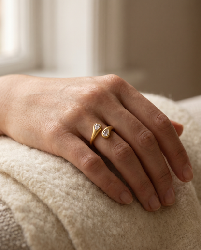 Twist Zircon Ring