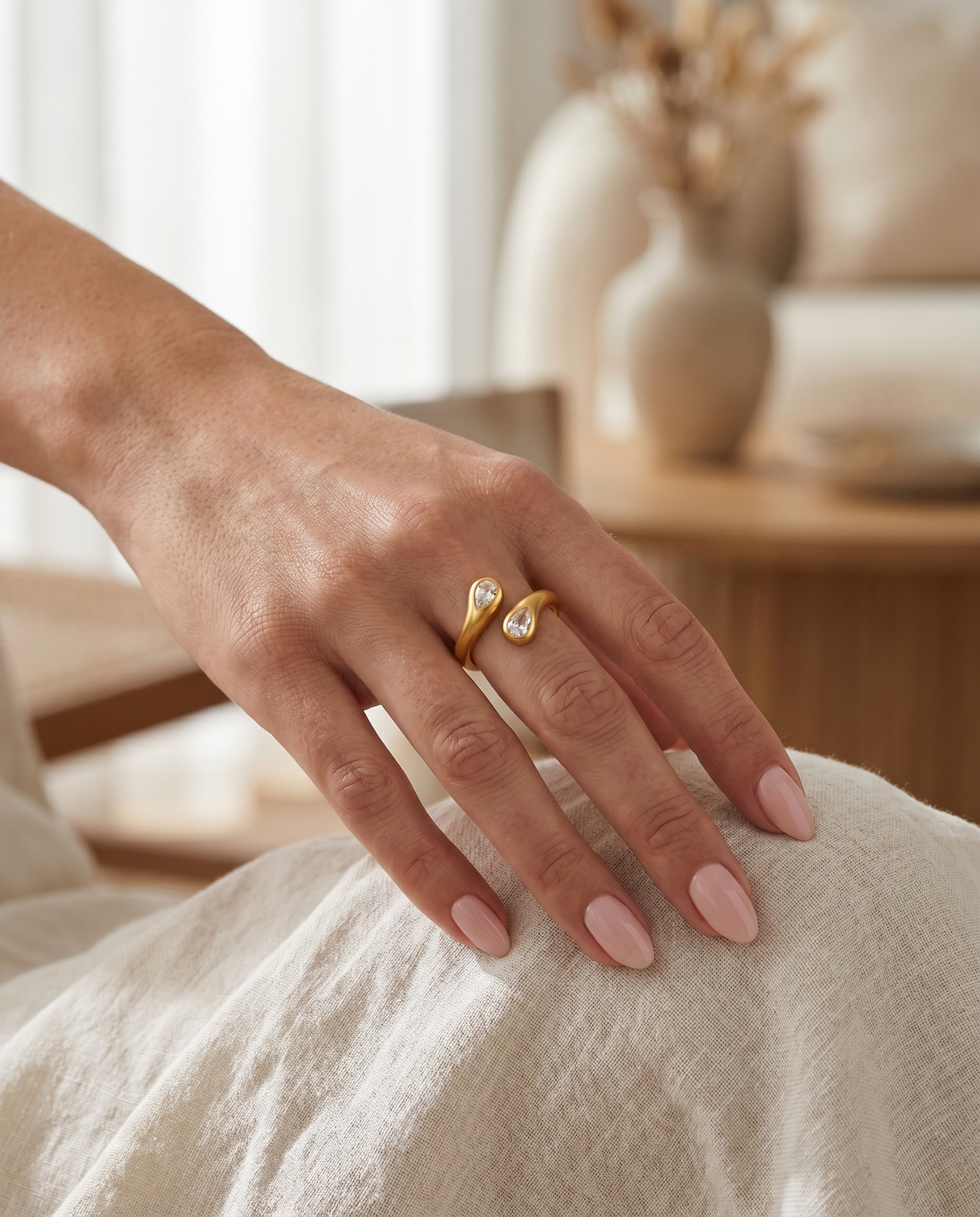 Twist Zircon Ring