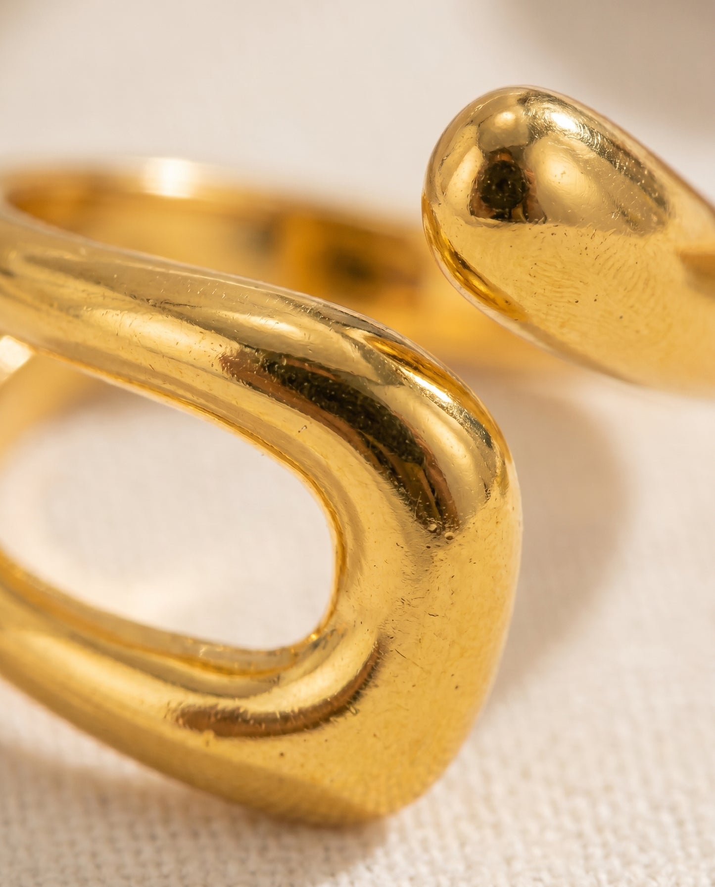 Liquid Loop Ring