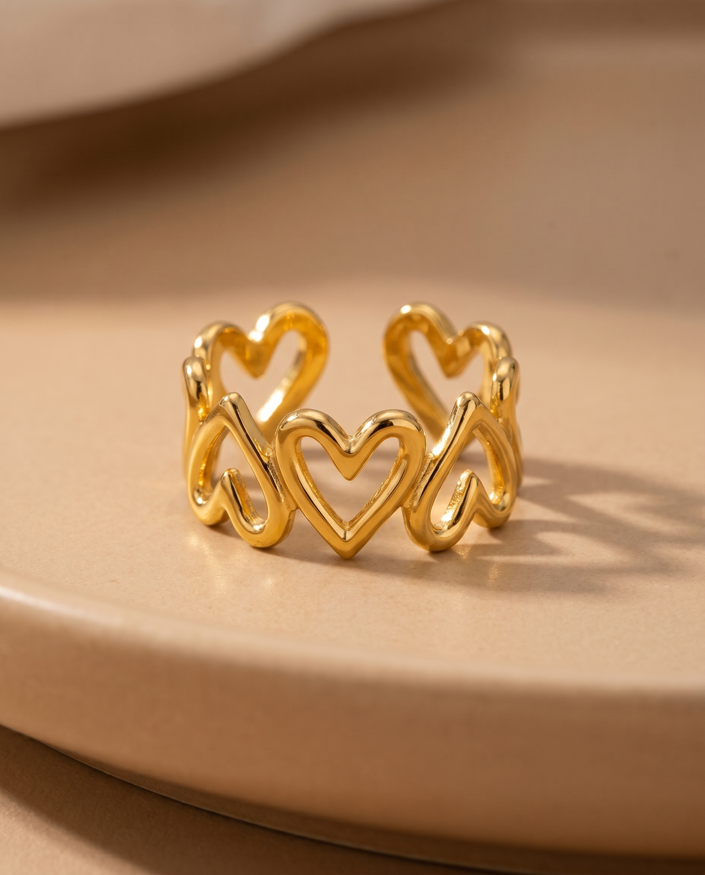 Hollow Heart Ring